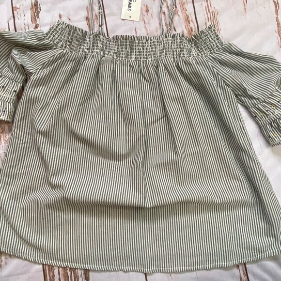 Epic Threads Girls Cold Shoulder Light Weight Striped Shirt-Gray/White-XL-NWT - Picture 5 of 5